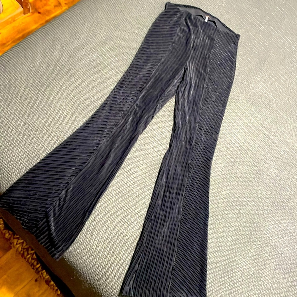 Free People 'Slim' Velvet Pull on Flares